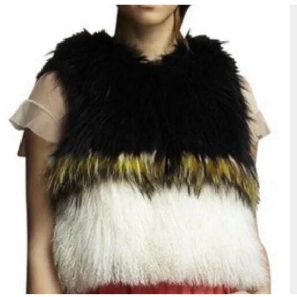 NEW RUNWAY* Bcbgmaxazria Runway The Monaco Real fur vest* Runs M-L - Picture 2 of 11